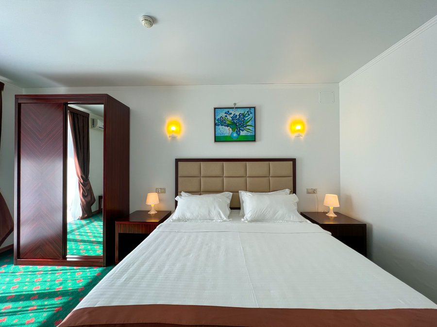 Номер «2-местный 2-комнатный сьют (1–2 этаж)» — «Wellness Park Hotel Gagra» — фото 2